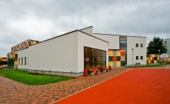 Rīgā, Ziepniekkalnā top moderns bērnudārzs